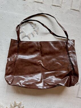 Ooomay Blair Tote Bag